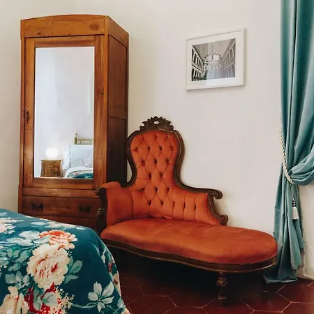 Apartment Rondanini Rome